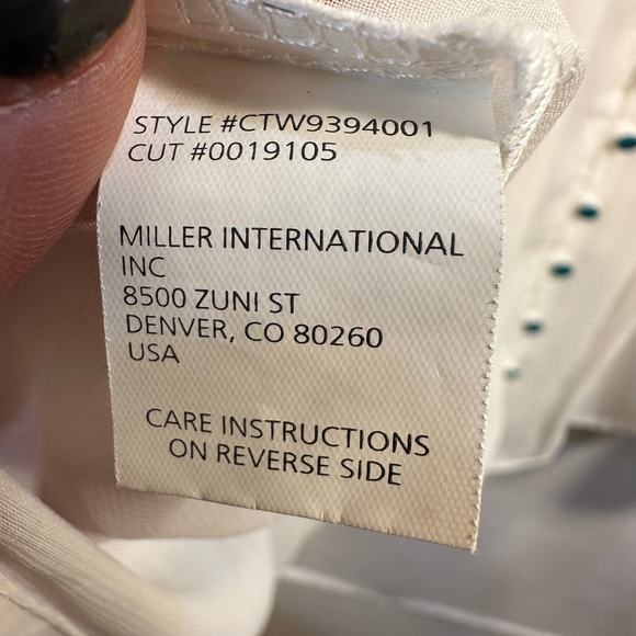 Cruel Girl Sheer White Button Up Blouse SZ L Embroidered Western Boho Pleated - Picture 8 of 10